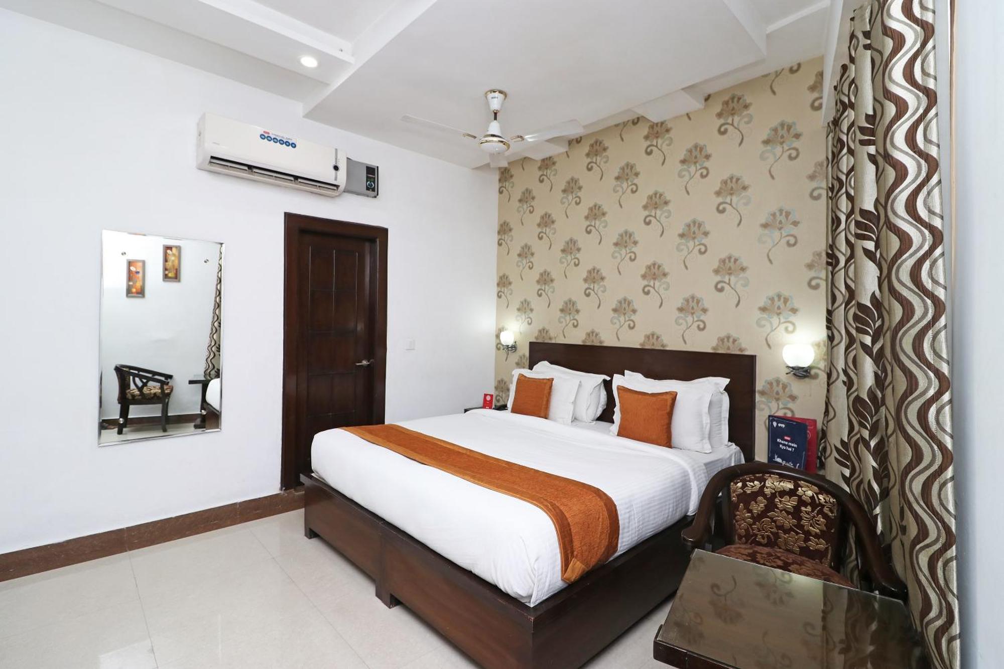 Hotel Samovar By Goyal Hotel آغْرا المظهر الخارجي الصورة
