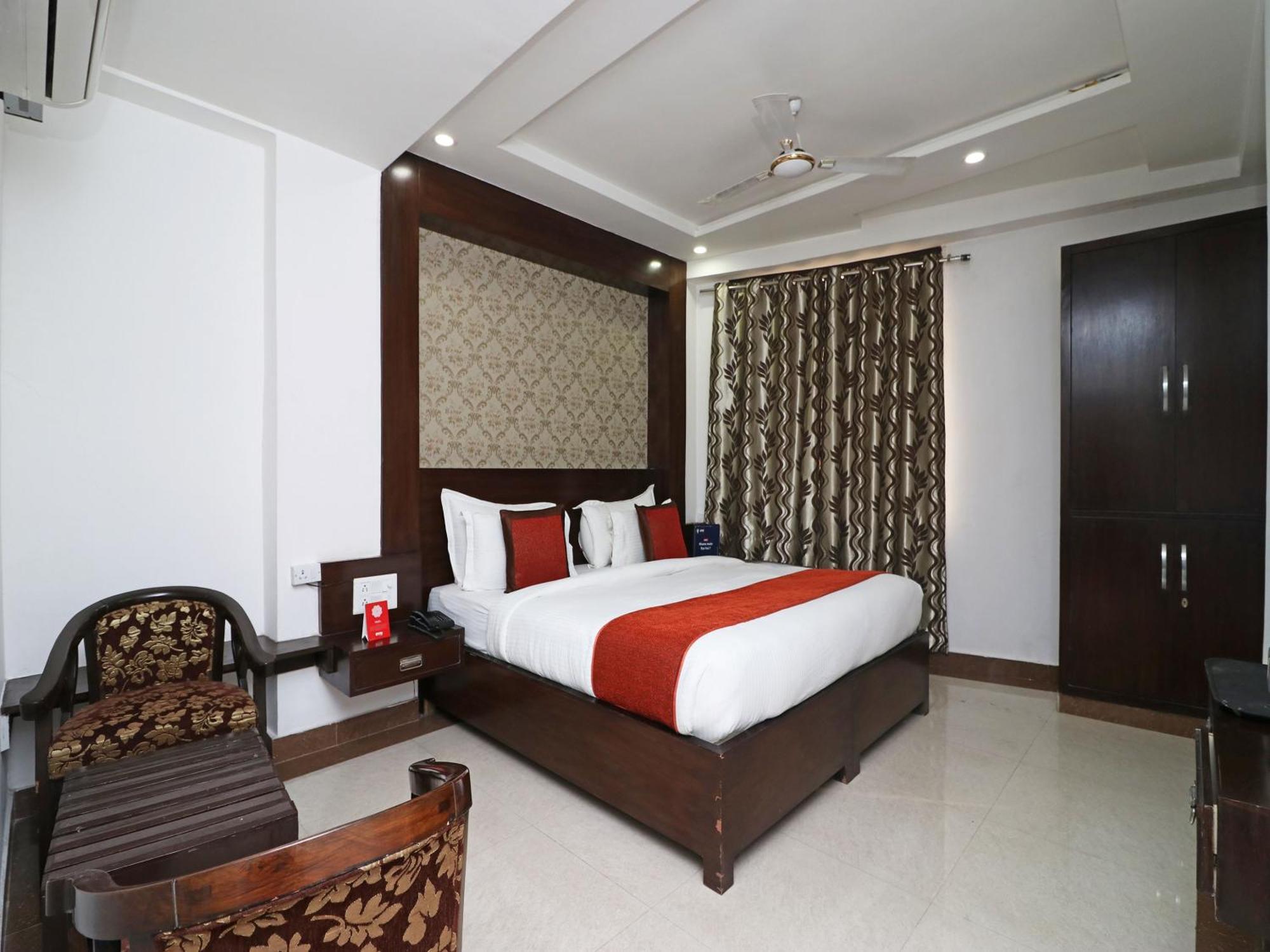 Hotel Samovar By Goyal Hotel آغْرا المظهر الخارجي الصورة